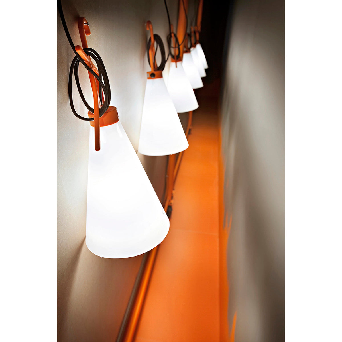 Vakker Limited Mayday Pendant Lamp — Detail View 17