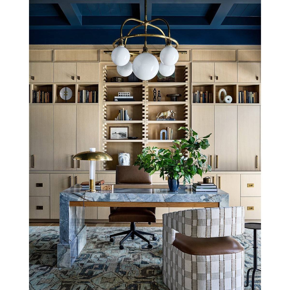 Vakker Limited McCarren 3-Light Chandelier — Detail View 4