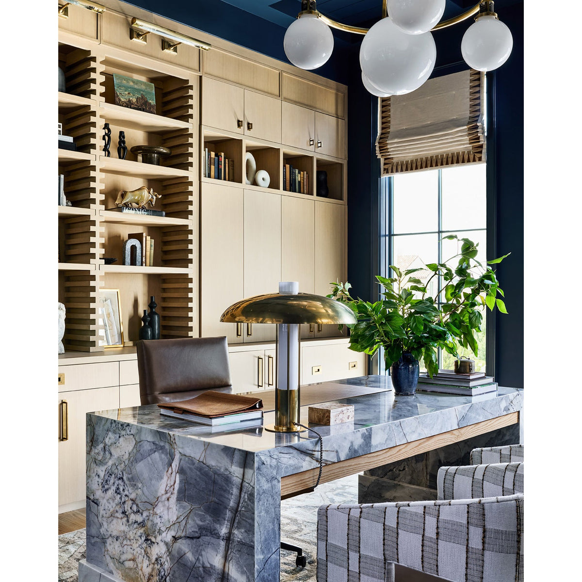 Vakker Limited McCarren 3-Light Chandelier — Detail View 5