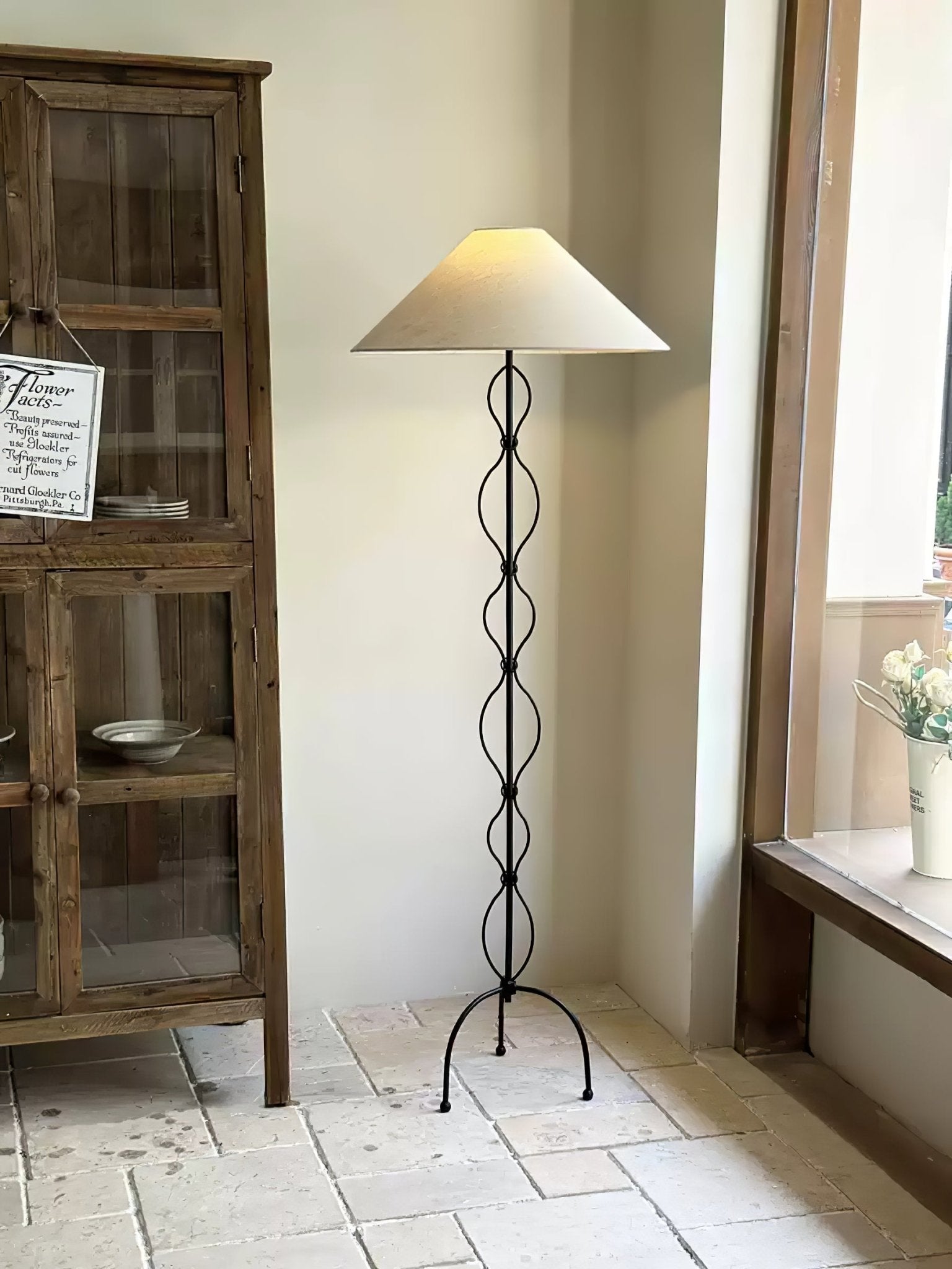 Minimalist Iron Twist Floor Lamp - Vakkerlight