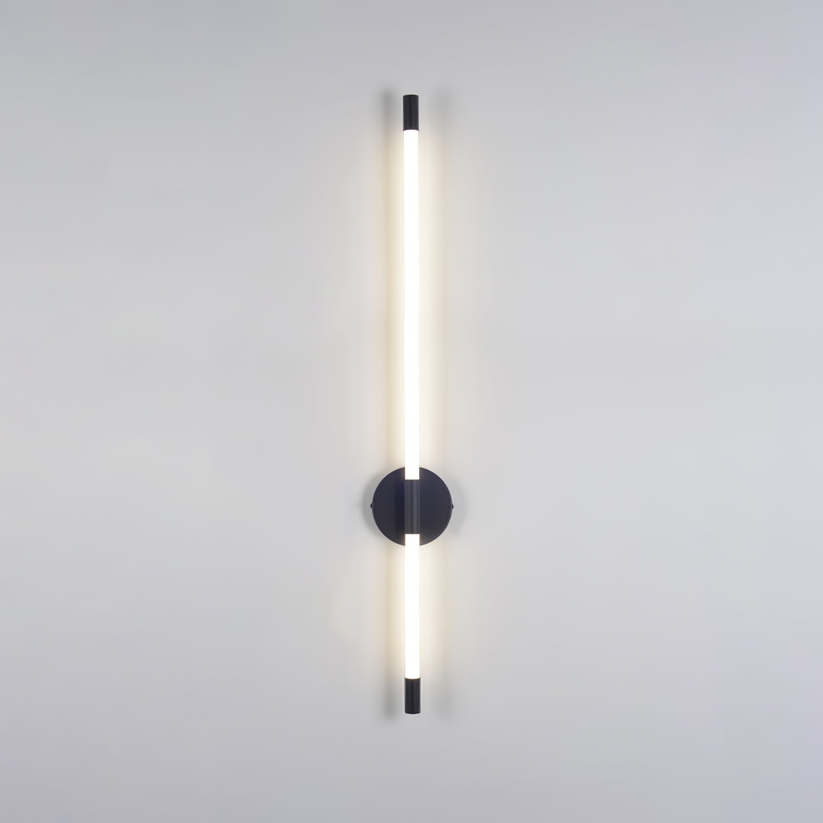 Minimalist Vertical Wall Sconce - Vakkerlight