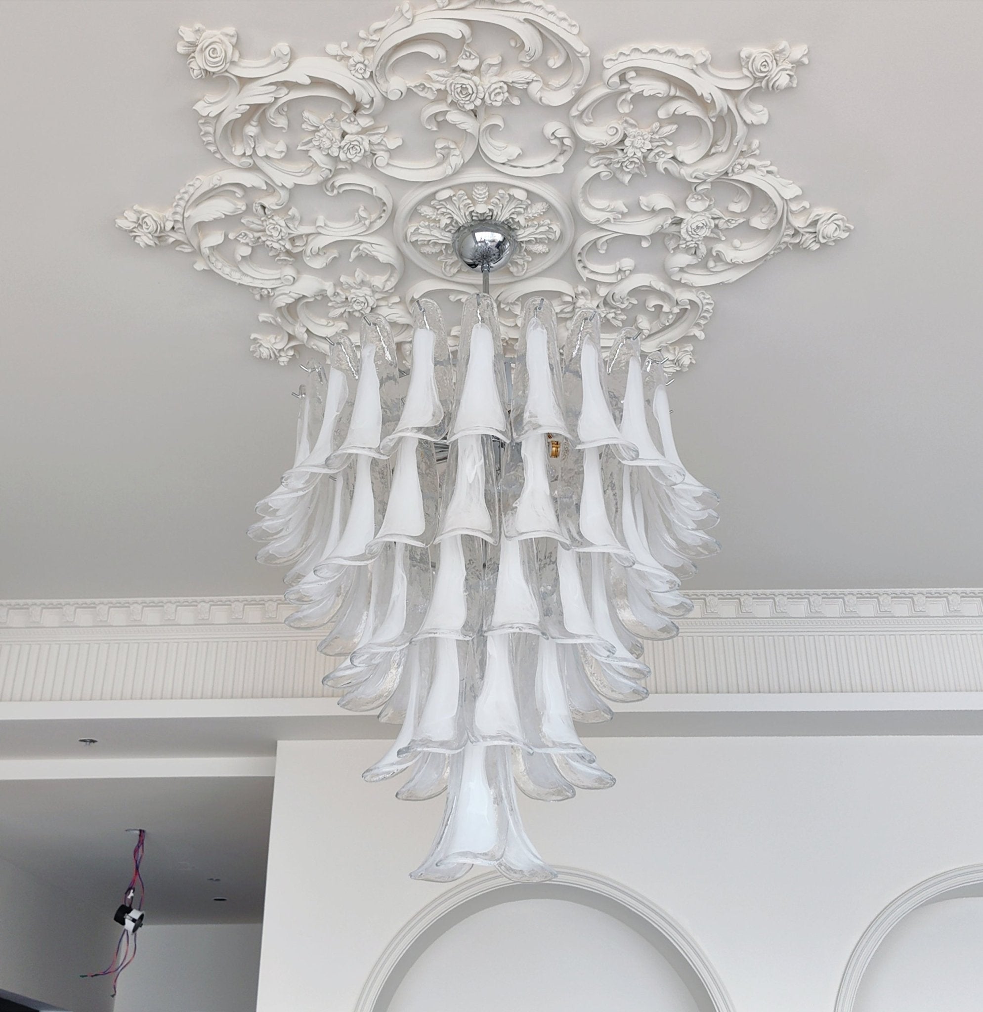 Murano Glass Petals Chandelier - Vakkerlight