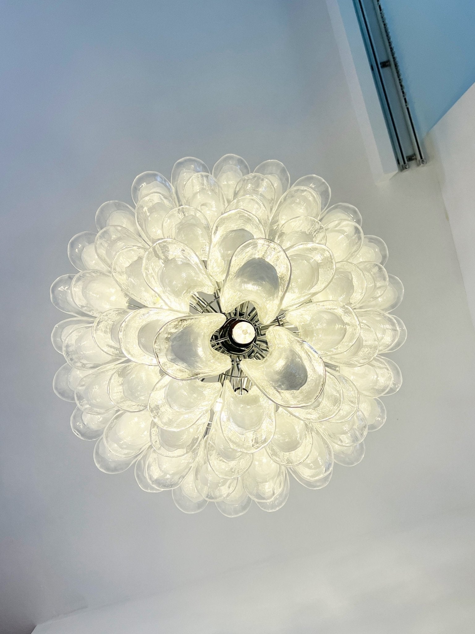 Murano Glass Petals Chandelier - Vakkerlight