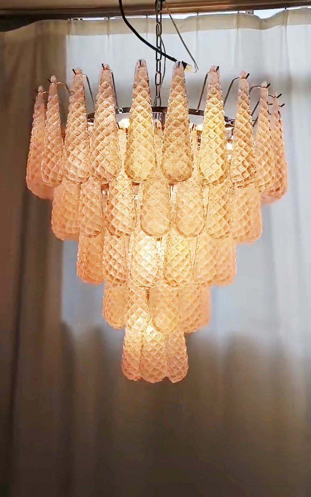 Murano Pink Glass Droplet Chandelier - Vakkerlight