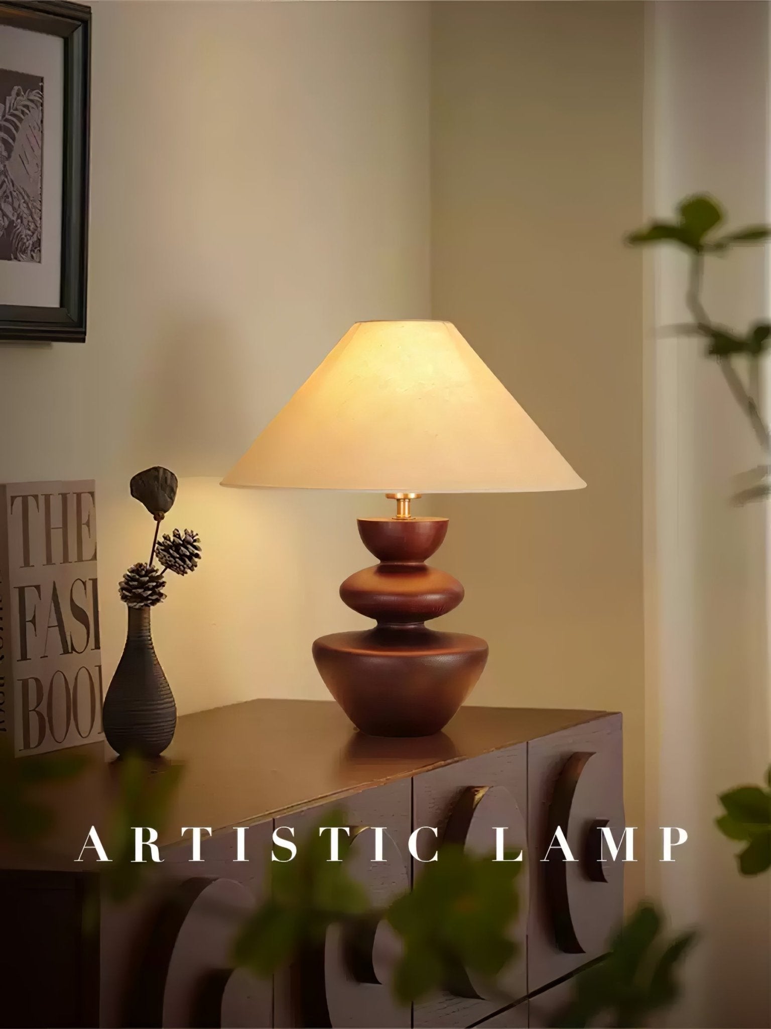 Ombra Totem Table Lamp - Vakkerlight