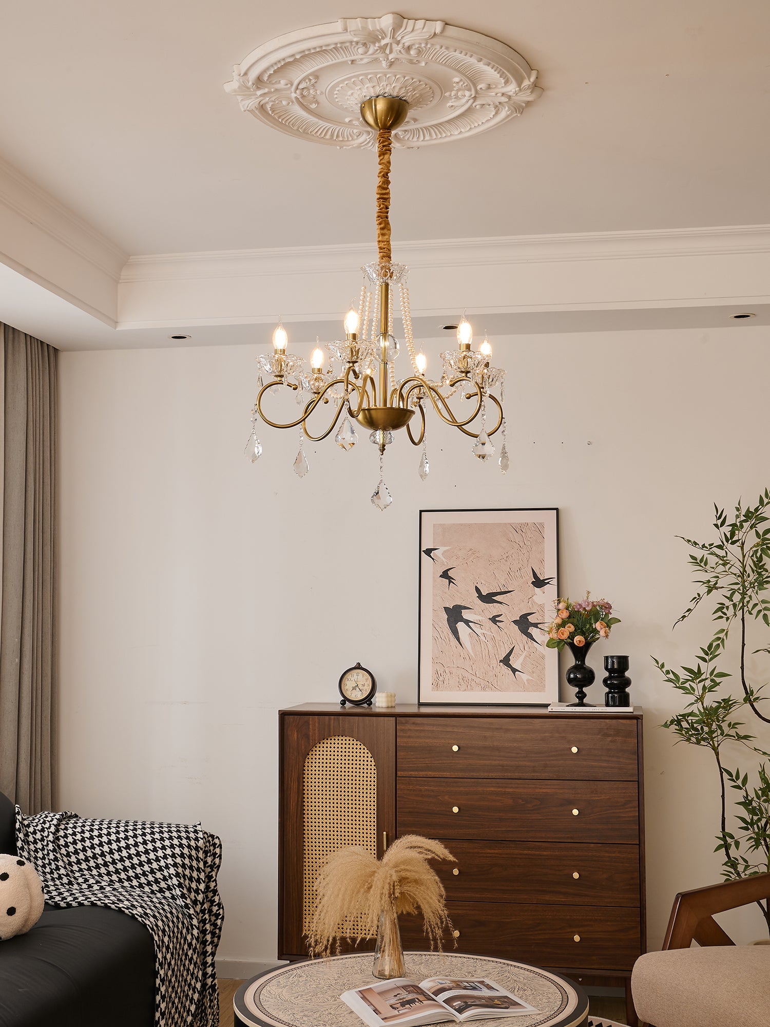Opulent Pearl Crystal Chandelier - Vakkerlight