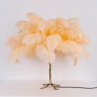 Ostrich Feather Table Lamp - Vakkerlight