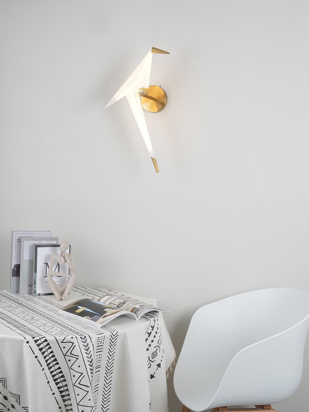 Avian Serenity Wall Lamp - Vakkerlight