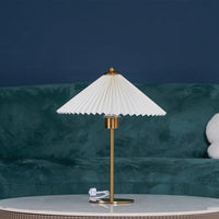 Perla Pleated Table Lamp - Vakkerlight