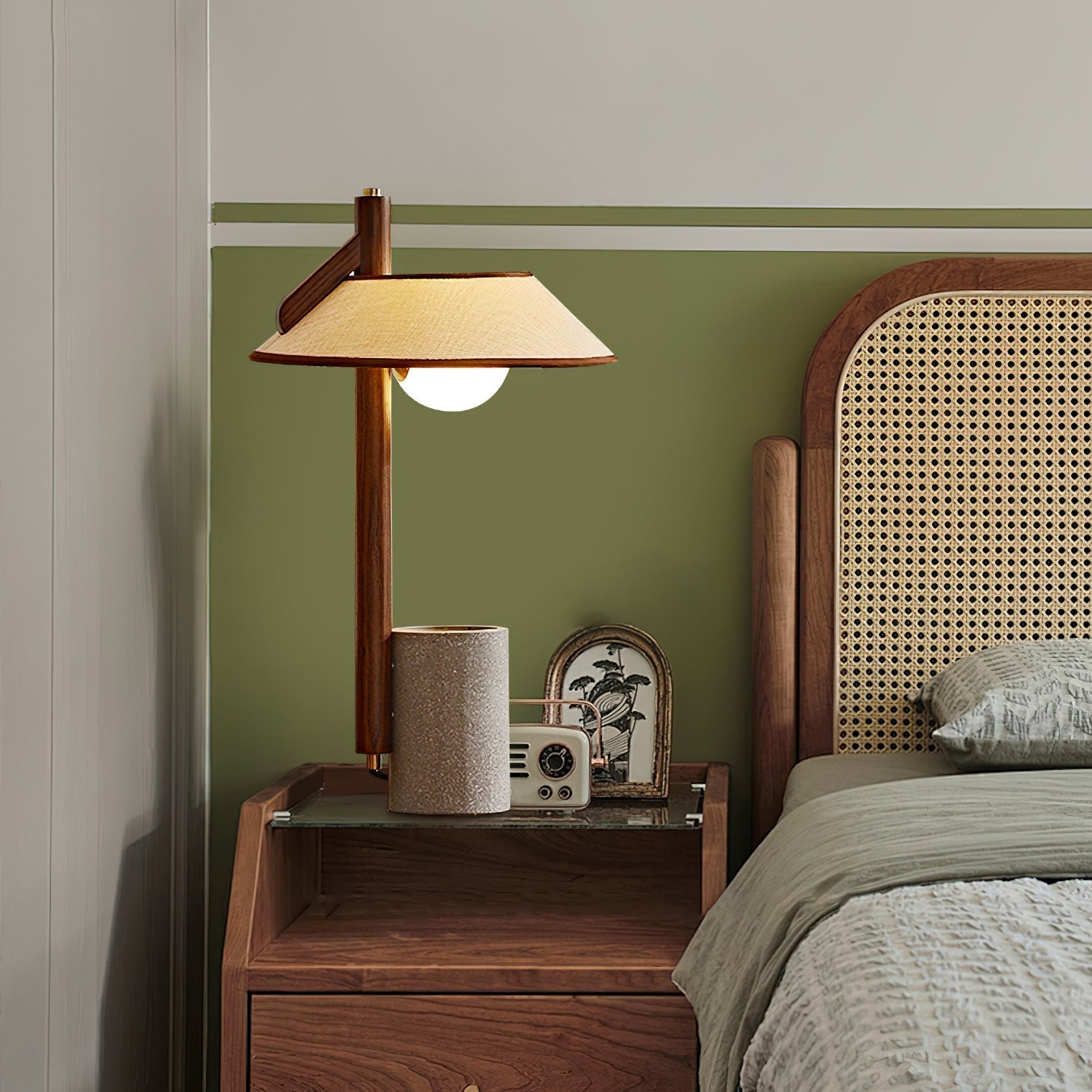 Pinnacle Table Lamp - Vakkerlight