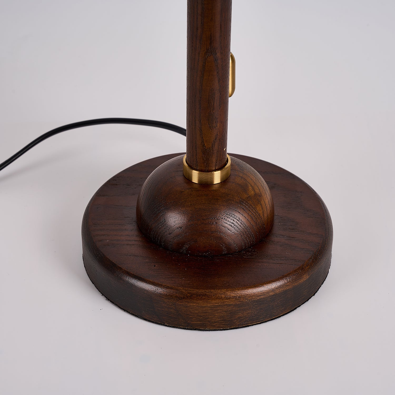 Regalwood Table Lamp - Vakkerlight