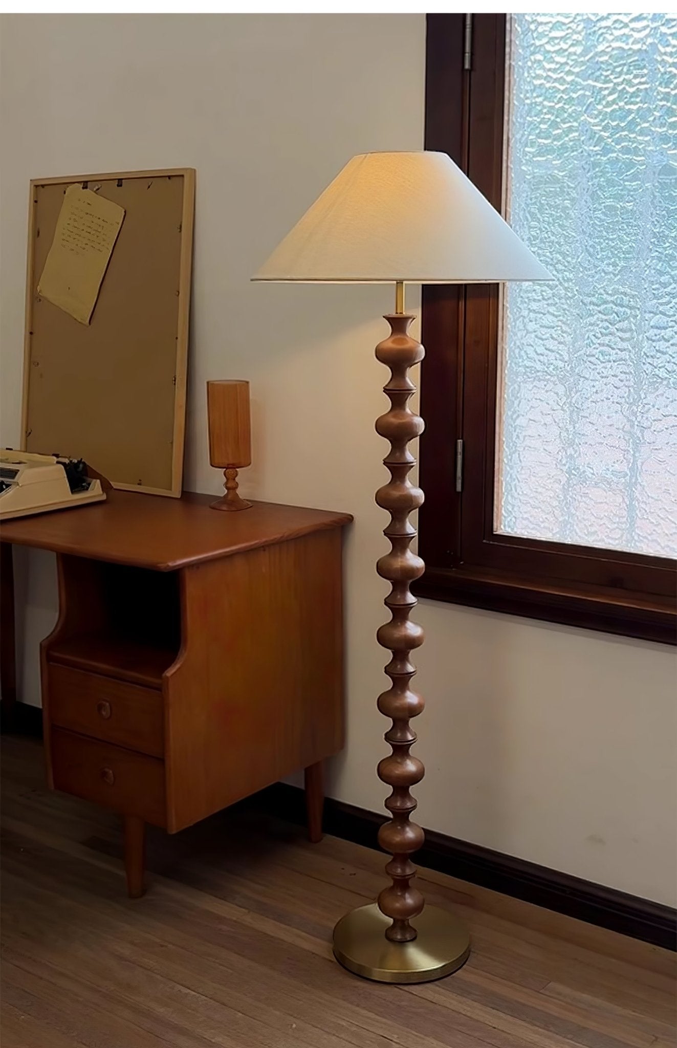 Sculpted Rhythm Wood Floor Lamp - Vakkerlight