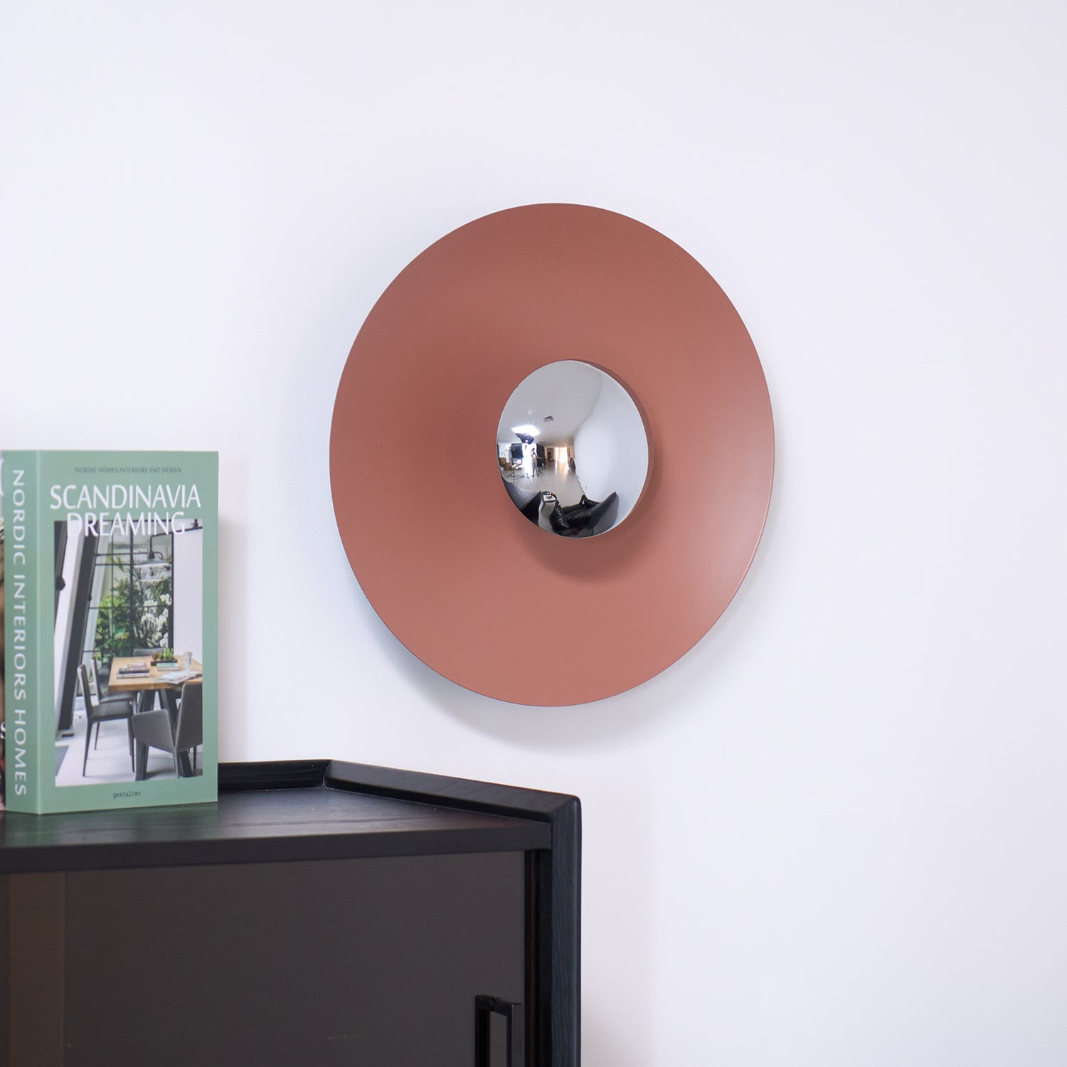 Simplicity Glow Wall Light - Vakkerlight