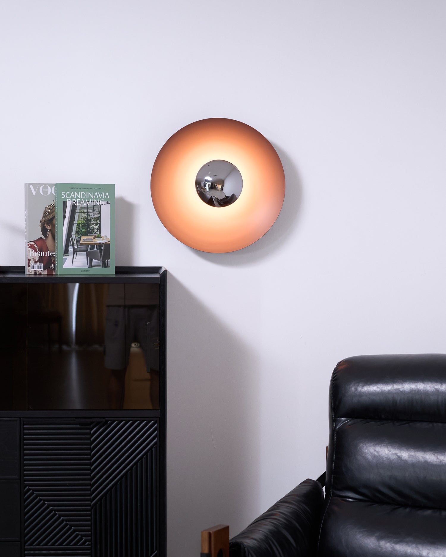 Simplicity Glow Wall Light - Vakkerlight