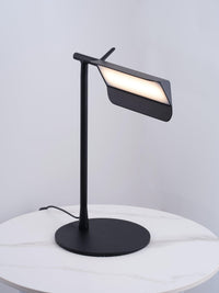 Pivot Ease Table Lamp - Vakkerlight
