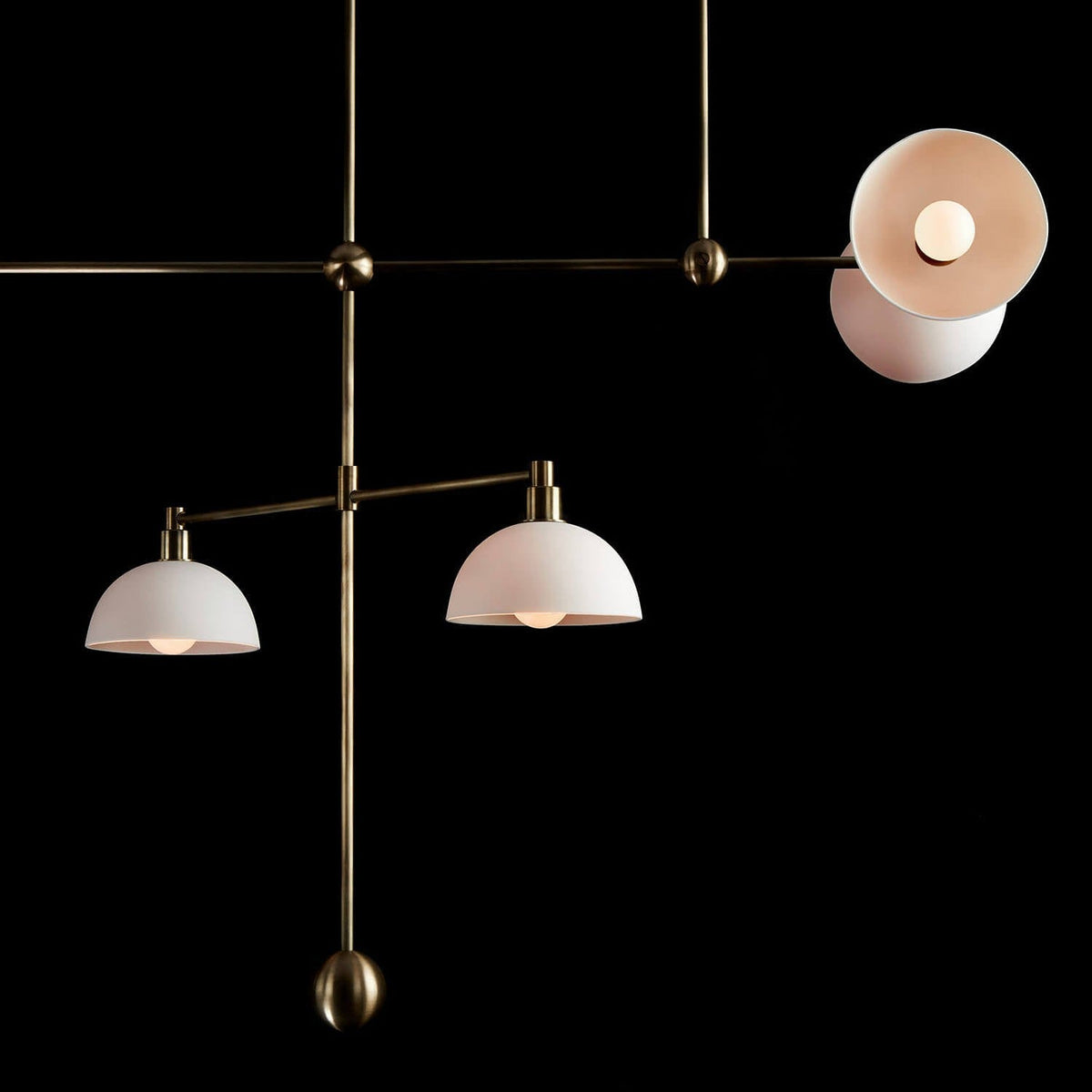 Vakker Limited Trapeze Multi-Arm Chandelier — Detail View 8