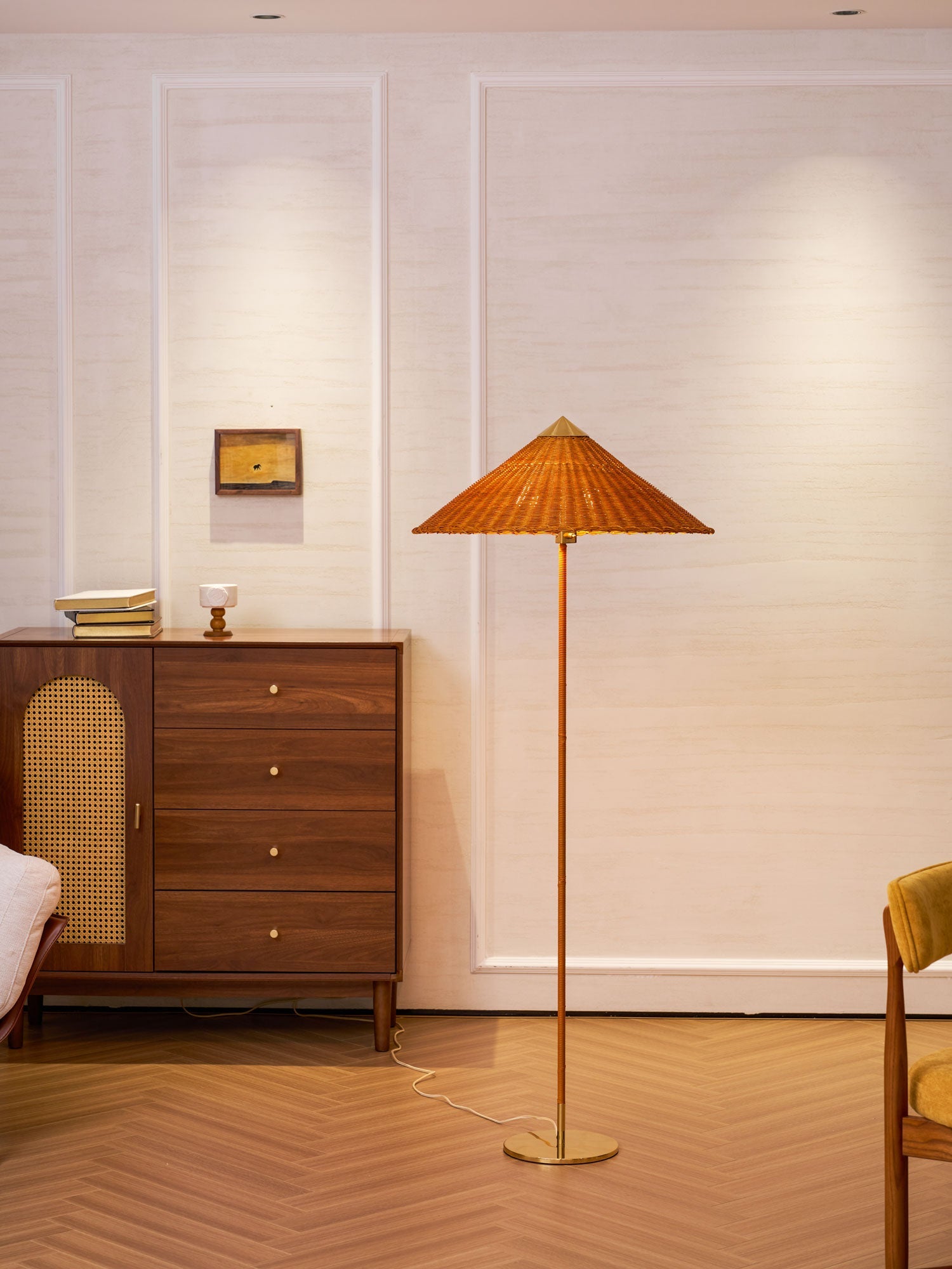 Tynell Floor Lamp - Vakkerlight
