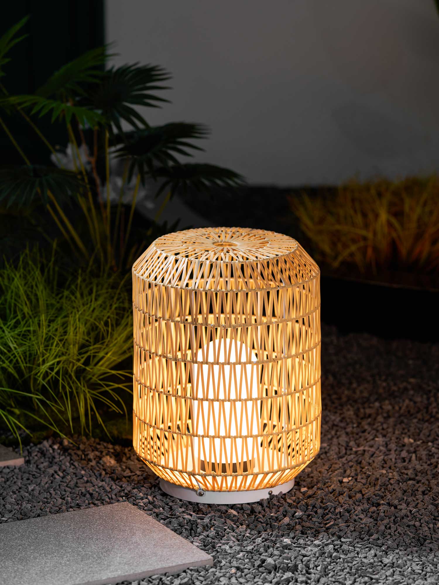 Woven Rattan Outdoor Lamp - Vakkerlight
